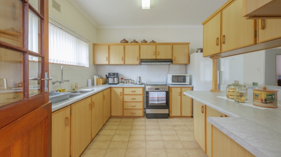 4 Bedroom Property for Sale in Bredasdorp Western Cape